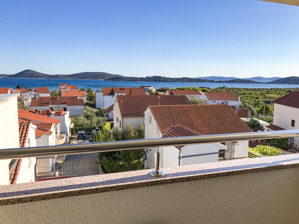 Apartments Valentino Vodice Exterior foto